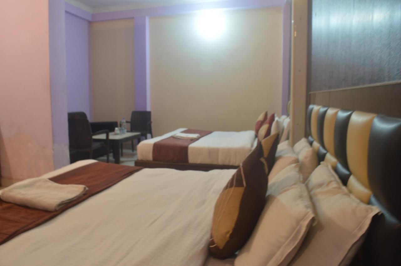 Hotel Apsara , By Soank Hospitality Haridwār Eksteriør bilde