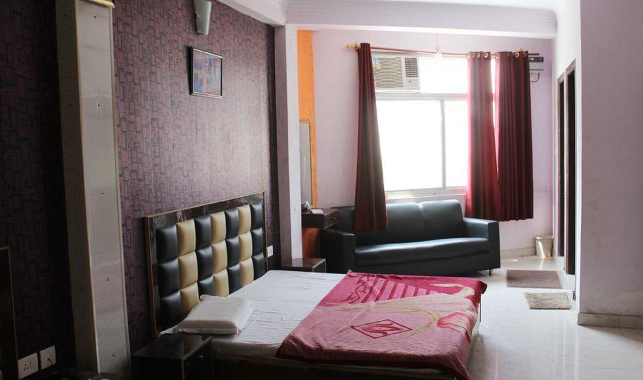 Hotel Apsara , By Soank Hospitality Haridwār Eksteriør bilde